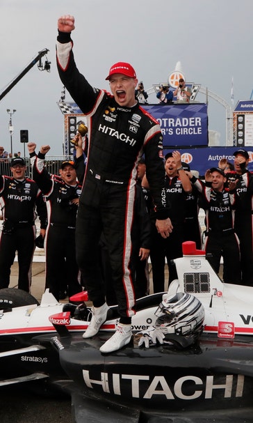 Newgarden wins pole at Detroit Grand Prix, sets up sweep